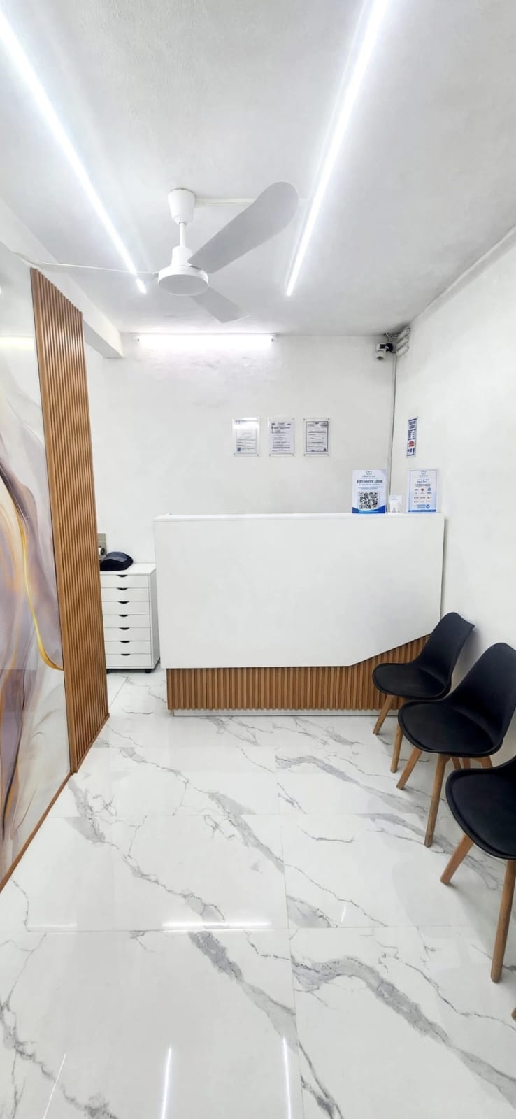 Recepción de Dental Caribe en Playa del Carmen